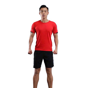 T-shirt sportif pour homme, manches courtes, col rond, coupe ajustée, séchage rapide, tricoté, couleur unie, 100% polyester - Product Image 6