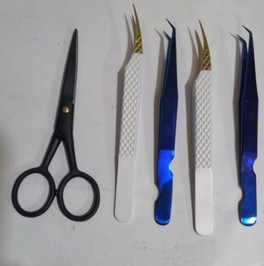 Vired Impex High Quality Serrated Tip Stainless Steel Curved Tweezers for 3D Volume Eyelash Extensions - Product Image 5
