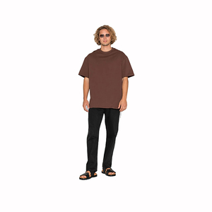 เสื้อยืดผู้ชายไซส์ใหญ่ ผ้าโพลีเอสเตอร์ 100% โลโก้ด้านหน้า แขนสั้น คอกลม สีพื้น ผ้าถักนิตติ้ง 240 กรัม ป้องกันขนร่วง - Product Image 1