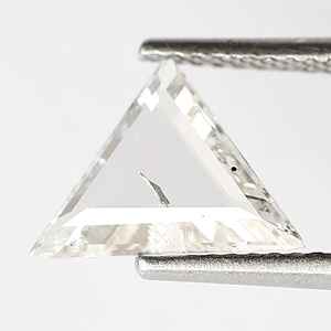 เพชรทรงสามเหลี่ยมโรสคัท 1 กะรัต ผลิตตามสั่ง สำหรับทำเครื่องประดับ เพชรหลวมที่ได้รับการรับรองจาก IGI สำหรับแหวนหมั้น - Product Image 1