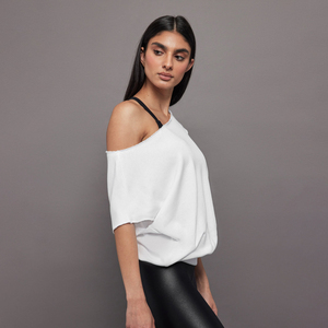 Top de punto sin mangas asimétrico blanco personalizado para mujer, de color sólido, corte holgado, informal, para invierno. - Product Image 5