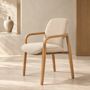 Fauteuil de salle à manger en teck recyclé rembourré en bois massif pour importateurs et distributeurs de meubles en Indonésie - Product Image 1