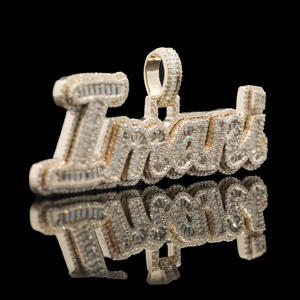 Colgante Premium para Hombre, Chapado en Oro, Estilo Hip Hop, con Incrustaciones de Diamantes CZ, Diseño de Icono - Product Image 2
