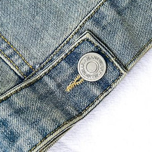 Chaqueta de Mezclilla Cómoda para Niños, Material Suave y Duradero, Perfecta para Uso Diario, Moda Urbana y Aire Libre - Product Image 4