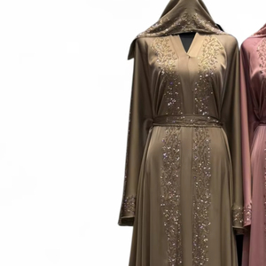 Offre Spéciale – Abaya Modeste de Dubaï à Manches Longues, Perlée et Pailletée, Traditionnelle, Faite à la Main, pour Mariage, en Polyester Respirant, Col en V pour Femme - Product Image 1