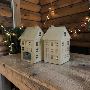 Lanternes en forme de maison en bois avec fenêtres découpées, décoration de Noël traditionnelle, artisanat, lumières de fête - Product Image 3