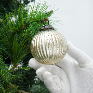 Adorno Navideño de Cristal Plateado con Diseño de Mercury, Estilo Vintage, Acabado Antiguo, para Colgar en el Árbol - Product Image 3