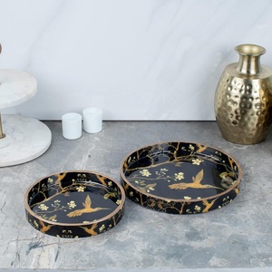 ถาดไม้ MDF ขายส่งยอดนิยม ถาดเสิร์ฟทรงกลมเคลือบเอนาเมล ถาดเรซิ่นตกแต่งสำหรับครัวและห้องอาหาร สำหรับบ้านและโรงแรม - Product Image 4