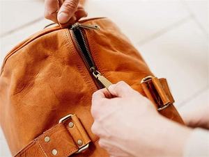 Customized Genuine Leather Duffel <b>Bag</b> 50-70L Capacity Breathable Heavy Duty Travel Sport <b>Bag</b> for <b>Men</b> - Product Image 6