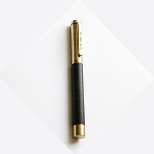 Top Quality Oral Care Miswak <b>Pen</b> Toothbrush With Miswak <b>Refills</b> From Pakistan at Special Wholesale Prices Top Dental Equipment - Product Image 1