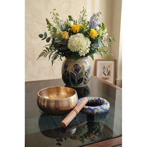 Cuenco de Canto Tradicional para Meditación y Terapia de Sonido Curativo, Disponible a un Precio Accesible - Product Image 5