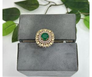 Anillo Ajustable de Moissanita Chapado en Oro de Primera Calidad, Elegante y Moderno para Bodas y Fiestas - Product Image 1