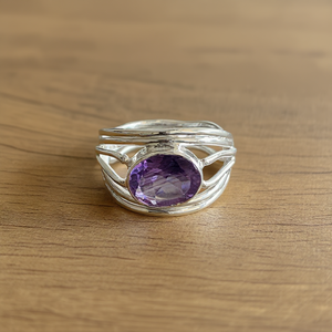 แหวนดีไซน์เนอร์อเมทิสต์ น้ำหนัก 4.6 กรัม - Product Image 3