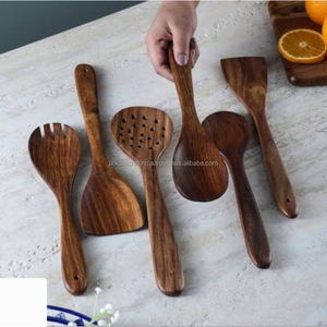 Ensemble de couverts en bois BohoNest, bol en bois de manguier, cuillère, fourchette, couteau avec manche en osier, ustensiles de table rustiques, écologiques, faits à la main - Product Image 2