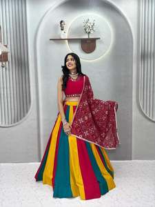 Espejo de mano de diseño y blusa de algodón con bordado de hilo, con lehenga de algodón completamente cosida, lista para usar, conjunto de lehenga choli para Navratri. - Product Image 4