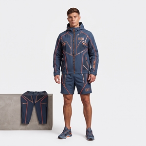 Conjunto deportivo de 3 piezas para hombre, color negro cobre, chaqueta técnica con capucha, pantalones cortos de malla transpirable para gimnasio, pantalones deportivos ajustados, ropa deportiva para entrenamiento. - Product Image 2