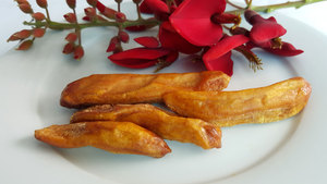 Bananes séchées moelleuses, collation de fruits tropicaux, vente en gros, qualité supérieure, prix compétitif, fournisseur en gros, fabricant, OEM, marque privée - Product Image 1