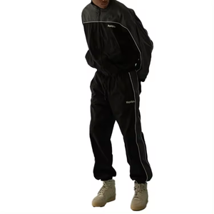 Ensemble 2 pièces coupe-vent personnalisé avec logo OEM pour homme, jogging et veste unisexes zippés, survêtements imprimés mi-lourds pour homme, style streetwear - Product Image 4