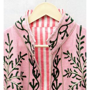 Chaqueta Transpirable de Secado Rápido, 100% Algodón Ecológico, Bordada a Mano, con Diseño Floral y Animal Vintage - Product Image 4