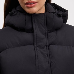 Chaqueta Corta Acolchada de Invierno para Mujer, con Logotipo Personalizado, Impermeable y con Capucha - Product Image 5