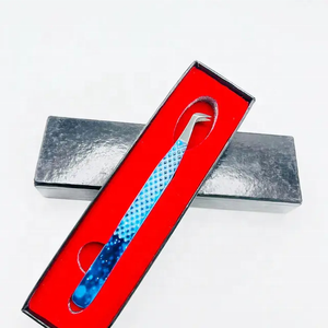 Échantillon gratuit Pointe en fibre Pince à épiler personnalisée en acier inoxydable massif Méga volume de cils en papier enduit de diamant - Product Image 1