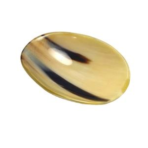 Tazón de Ensalada de Cuerno de Búfalo Pulido a Mano, Ecológico, Experiencia Gastronómica Única, Vajilla de Cuerno de Vaca para Servir en Restaurantes y Hoteles - Product Image 1