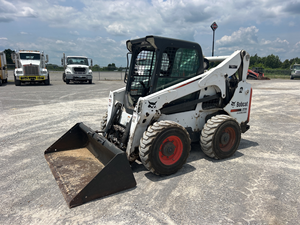 Cargadora Compacta de Dos Velocidades con Dirección en Todas las Ruedas A770 2014, Equipo de Construcción de Uso Pesado - Product Image 5