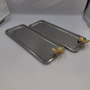 Bandeja de Servicio de Metal Plateado de Lujo con Asa de Flor Dorada para Servir Té, Café, Bocadillos en Reuniones Familiares y Eventos - Product Image 1