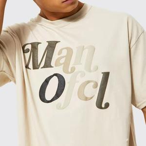 เสื้อยืดคอกลมแขนสั้นผ้าฝ้ายเจอร์ซีย์สีครีมสำหรับผู้ชาย พิมพ์ลายตัวอักษร สไตล์ลำลอง ทรงปกติ - Product Image 6