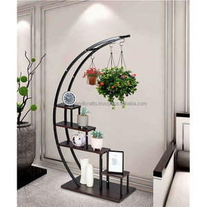 Support de plante en métal incurvé intérieur à 5 niveaux pour presque toutes les pièces de votre maison ou même tout jardin ou patio couvert extérieur. - Product Image 3