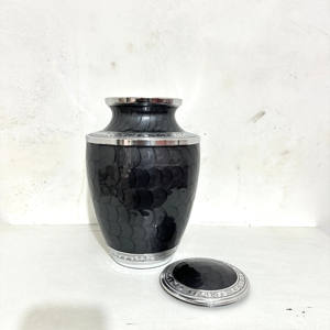 Urna Funeraria de Aluminio de 10 Pulgadas, Estilo Americano, Personalizada al por Mayor, para Cenizas Humanas, con Grabado Artístico, Acabado en Esmalte Blanco Perla - Product Image 6