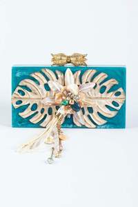 Pochette en résine artificielle avec motif 'Love' et design de modèle, taille et couleur personnalisables, sculpture artisanale, pour mariage et soirée - Product Image 5