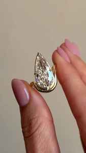 Anillo moderno de diseño único con corte de pera, hecho a mano, en oro amarillo de 14k, para mujer, regalo de boda para damas de honor. - Product Image 4