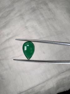 Vente en gros d'émeraudes naturelles zambiennes de 3,44 carats, forme poire, pierre précieuse verte intense, pour bague, pendentif, bijoux - Product Image 3