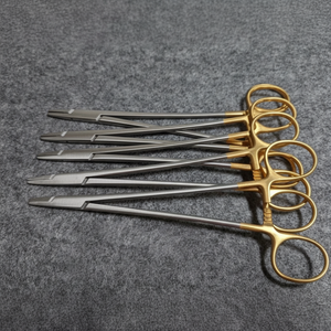 Lot de 5 porte-aiguilles SU16062 Mayo-Hegar TC Vital, longueur 8 pouces - Product Image 1