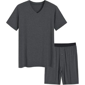 Personaliza conjuntos de camisetas y pantalones cortos para hombre de Top Design, conjuntos de verano de alta calidad en color sólido para hombre. - Product Image 1