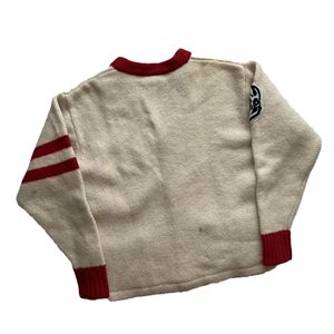Suéter Griego de Lana Tejida con Parches de Letras Bordadas en Chenilla, Diseño a Rayas, para Hombre y Mujer, con Logotipo Personalizado OEM, Transpirable, para Invierno - Product Image 2