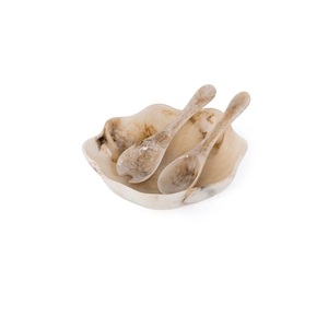 Bol de service alimentaire en résine de haute qualité, luxueux, fabriqué à la main en Inde, résine alimentaire, bol à fruits multifonctionnel, vaisselle de table - Product Image 1