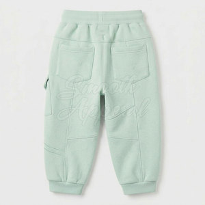 Nouveau pantalon cargo tendance pour enfants, fermeture boutonnée, couleur unie, coupe ample, léger et respirant en tissu peigné, vente en gros - Product Image 2