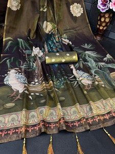 ผ้าซารีลิลแลนคอตตอนลายนูนสุดพิเศษ สวยงาม โดดเด่น ทันสมัย แห้งเร็ว พร้อมภาพถ่ายนางแบบจริง - Product Image 3