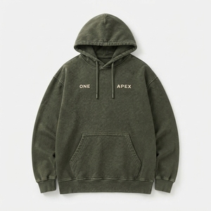 Sudadera con Capucha Personalizada Verde Oliva Texturizada para Hombre, Sudadera con Bolsillo Canguro y Logotipo en el Pecho, Estilo Urbano - Product Image 3