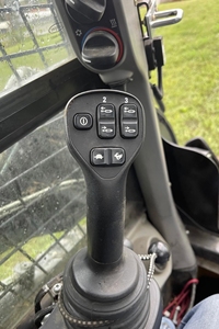 Cargadora de orugas C345: Equipo de construcción de alto rendimiento - Product Image 4