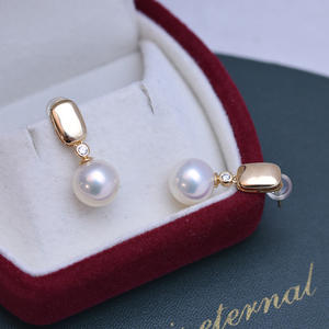 Boucles d'oreilles rondes blanches Zhuji Danshui 9-10 mm en argent S925, design pendante, faibles défauts, accessoire de gros - Product Image 3