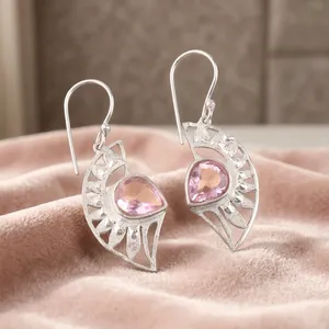 Boucles d'oreilles pendantes Niharika Gems pour femme en argent 925, motif géométrique, perle d'eau douce, morganite rose, sertissage clos, usage quotidien - Product Image 1