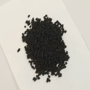 Charbon actif granulé de coque de noix de coco de qualité alimentaire, adsorbant premium pour le traitement du gaz et de l'eau, fabricant Inde - Product Image 1