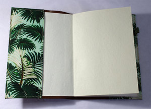 Diario de Lona Recargable Marrón Tabaco Genuino de 100 Páginas con Papel Impreso con Líneas Hechas a Mano, Una Vez Llenado con Tinta de Colores - Product Image 3