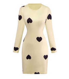 Robe polo pour femme haute densité - Tissu piqué opaque - Robe sportive à manches courtes avec logo personnalisé - Product Image 4
