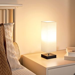 Lámpara de mesita de noche moderna, lámpara de noche para dormitorio, lámpara LED de cabecera con pantalla de tela, lámpara de lectura para dormitorio - Product Image 1