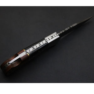 Couteaux pliants en acier inoxydable avec action de pivotnement fluide et manche texturé pour un contrôle sûr de la main et des résultats de qualité - Product Image 5