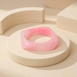Brazalete de resina epoxi hecho a mano, el más vendido, accesorio de moda único para mujeres y niñas, ideal para bodas, fiestas y uso diario, en venta. - Product Image 3